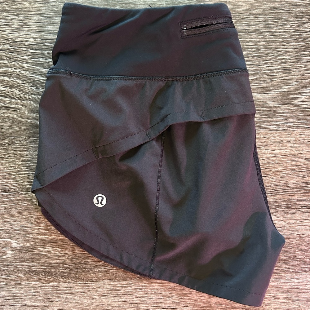 Black Lululemon Speed Up Low-Rise Lined Short 2.5”